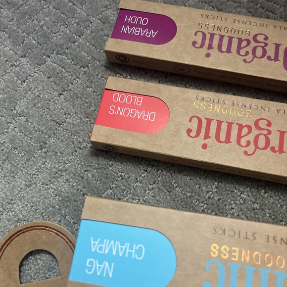 26 Piece Set Incense Sandalwood Lavender And 4 Ash Catchers Brand New - Picture 6 of 11